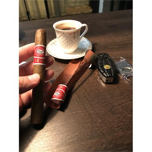 Romeo y Julieta 1875 Cedro Deluxe #2 5 1/2 * 44