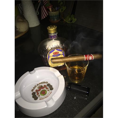 Romeo y Julieta 1875 Churchill 7  * 50