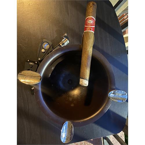 Romeo y Julieta 1875 Deluxe #1 Glass 7  * 50
