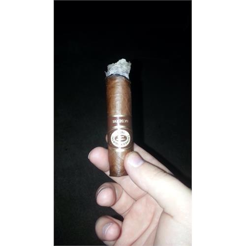 Romeo y Julieta Habana Reserve Toro 6  * 56