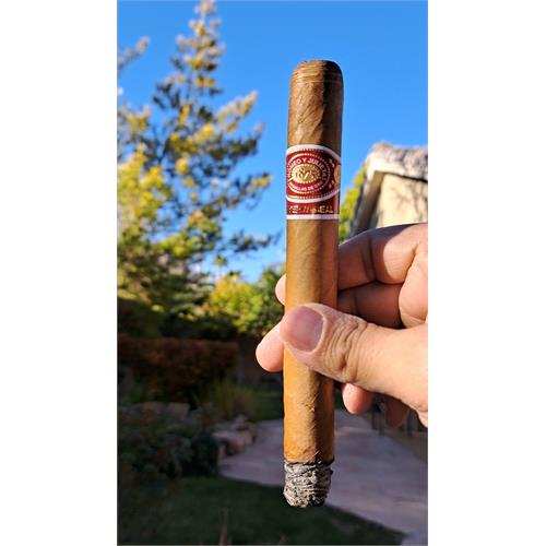 Romeo y Julieta Reserva Real Churchill 7  * 50