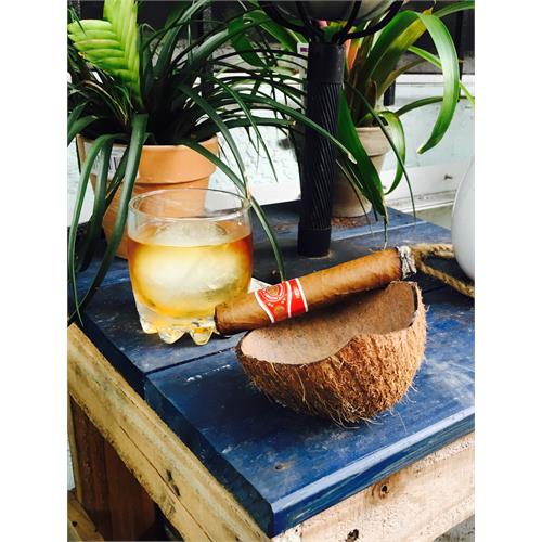 Romeo y Julieta Reserva Real Robusto 5  * 52