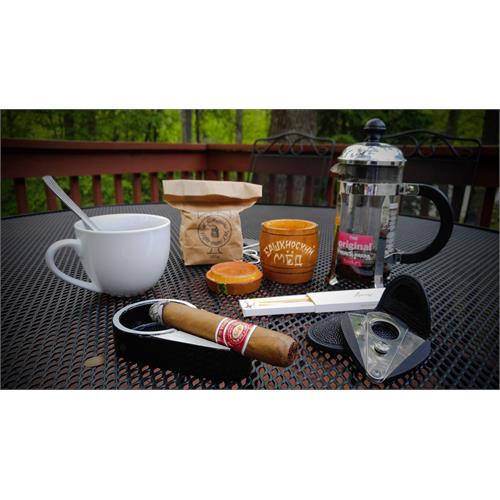 Romeo y Julieta Reserva Real Robusto 5  * 52