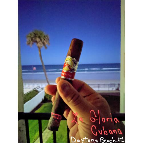 La Gloria Cubana Serie R Maduro No. 5 5 1/2 * 54