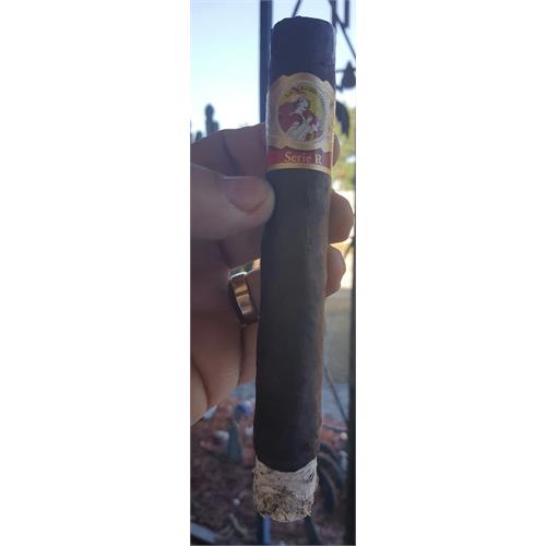 La Gloria Cubana Serie R Maduro No. 7 7  * 58