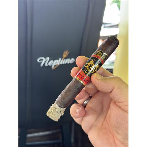 Partagas Black Label Magnifico 6  * 54