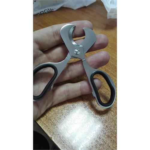 Cigar Scissor with Rubber Grip CC-628