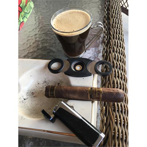 Tabak Especial Robusto Negra 5  * 54