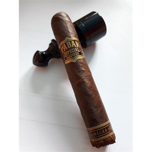 Tabak Especial Toro Negra 6  * 52