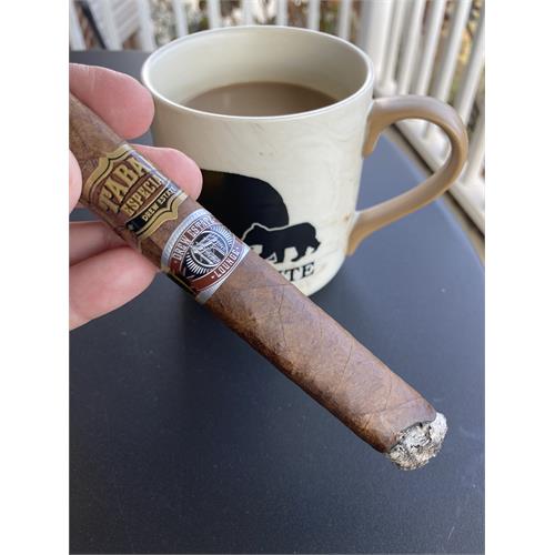 Tabak Especial Toro Negra 6  * 52