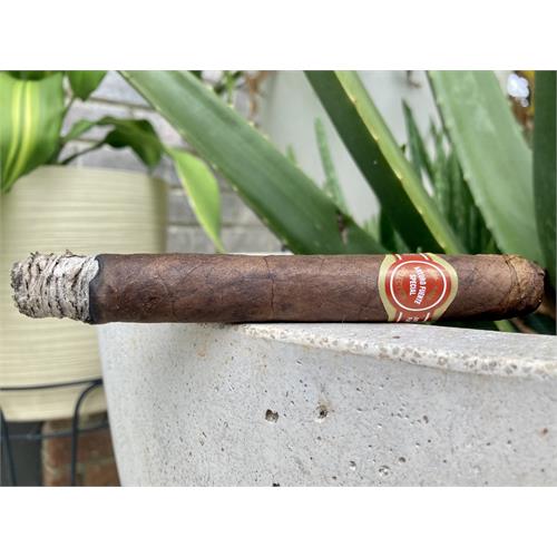 Arturo Fuente Maduro Brevas Royale 5 1/2 *42