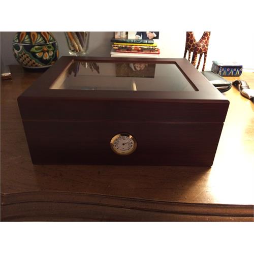 50-cigar Monaco Glass Top Humidor