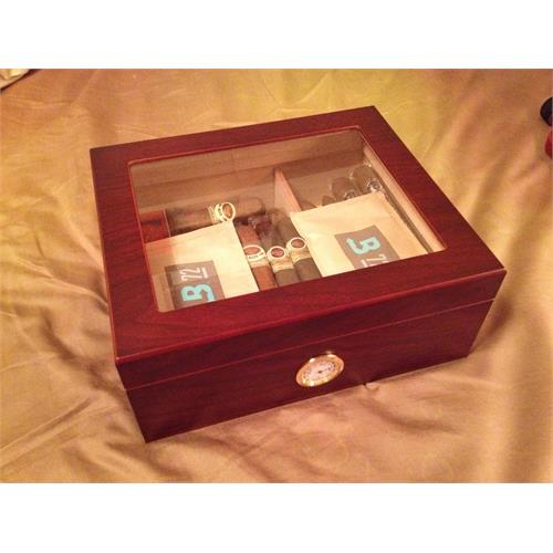 50-cigar Monaco Glass Top Humidor