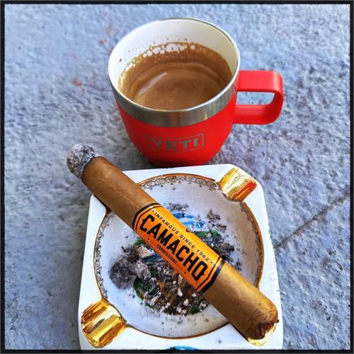 Camacho Connecticut Toro 6  * 50