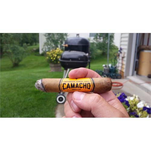 Camacho Connecticut Toro 6  * 50