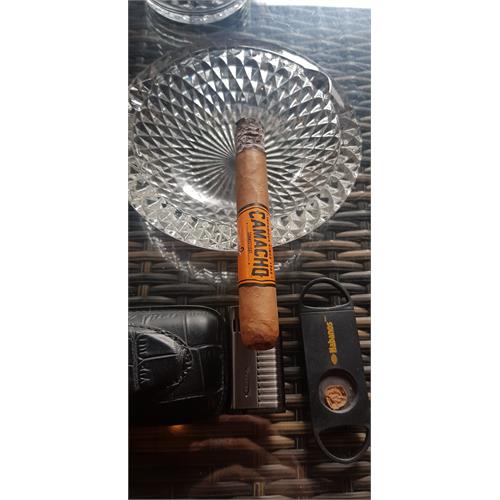 Camacho Connecticut Toro 6  * 50
