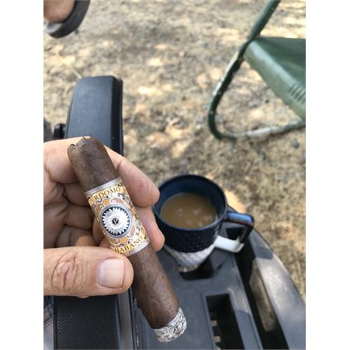 Perdomo Habano Maduro Robusto 5  * 54