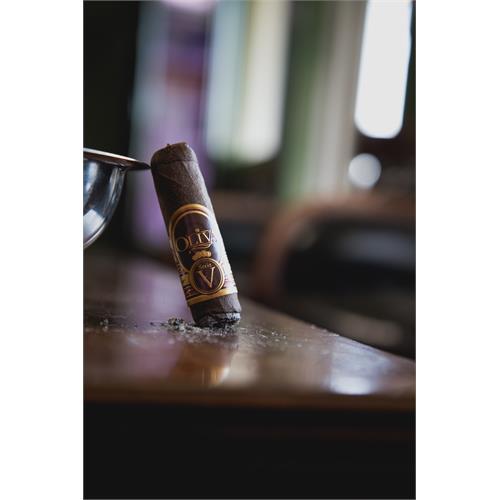 Oliva Serie V Double Robusto 5  * 54
