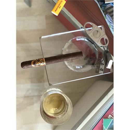Oliva Serie V Churchill Extra 7  * 52
