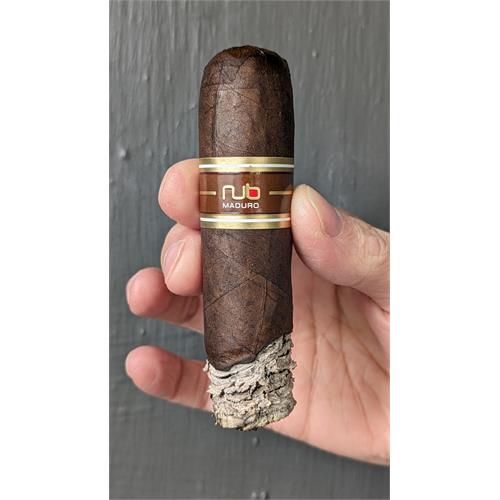 NUb Maduro 460 4  * 60