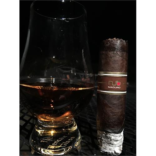 NUb Maduro 460 4  * 60