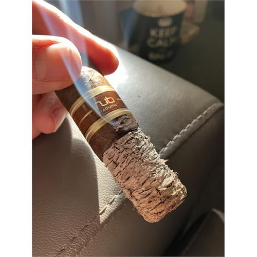 NUb Maduro 460 4  * 60