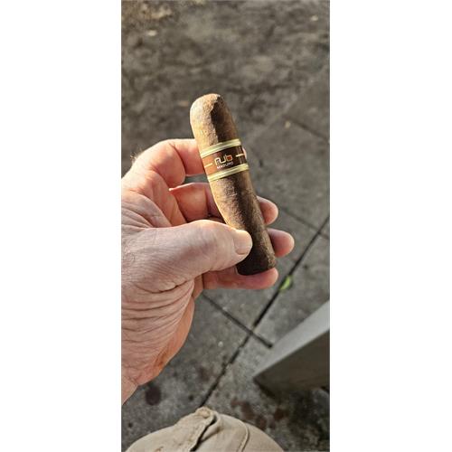NUb Maduro 460 4  * 60