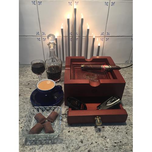 CAO America Monument 6 1/4 * 54