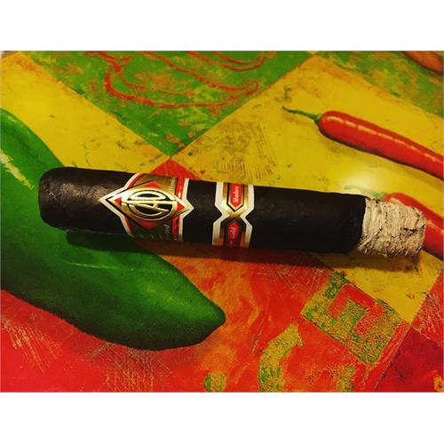 CAO Gold Maduro Corona Gorda 6 1/2 * 50