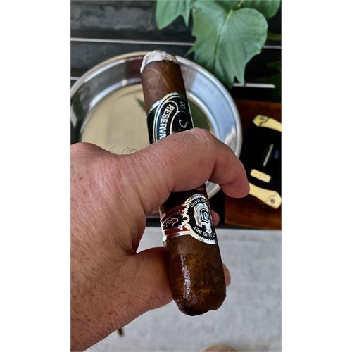 Saint Luis Rey Titan 5 1/2 * 60