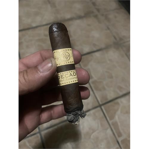 Rocky Patel Decade Robusto 5  * 50