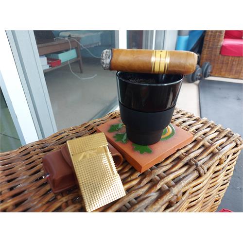 NUb Connecticut 460 4  * 60