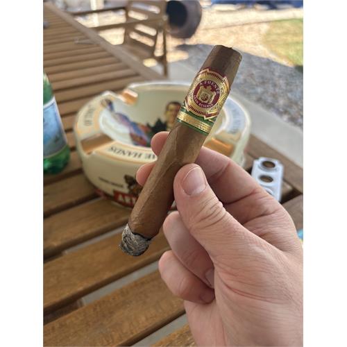 Arturo Fuente Natural Chateau Fuente Pyramid 6  * 52