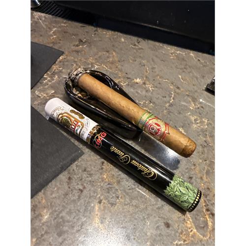 Arturo Fuente Natural Chateau Fuente King T 7  * 49