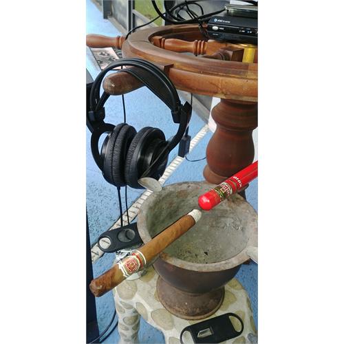 Arturo Fuente Natural Chateau Fuente King T 7  * 49