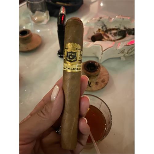 Excalibur Maduro  III 6 1/8 * 50