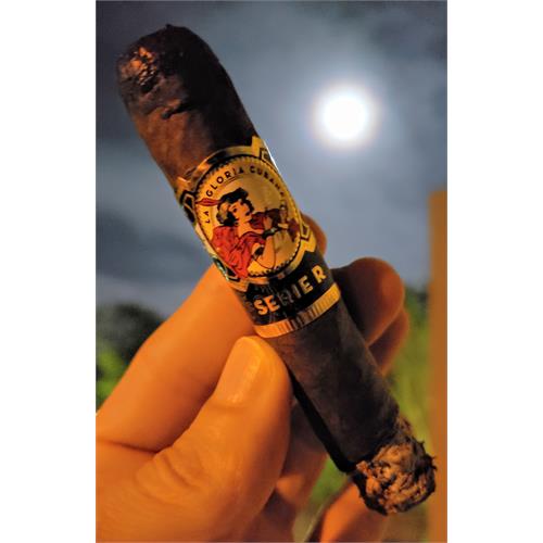 La Gloria Cubana Serie R Natural No. 3 4 1/2 * 50