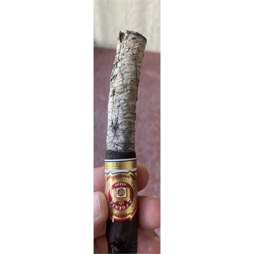 Arturo Fuente Anejo Reserva No. 46 5 5/8 * 46