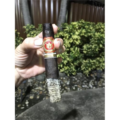 Arturo Fuente Anejo Shark No. 77 5 7/8 * 64