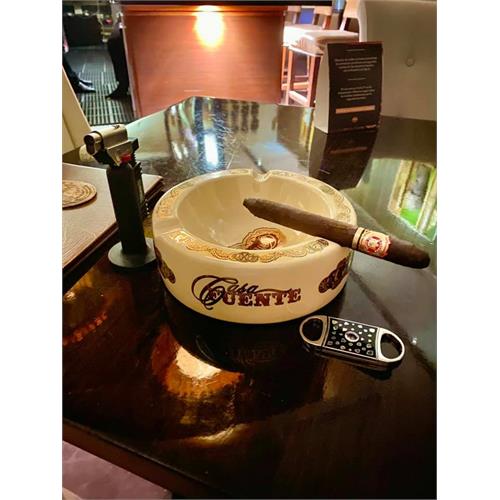Arturo Fuente Hemingway Classic Maduro 7  * 46