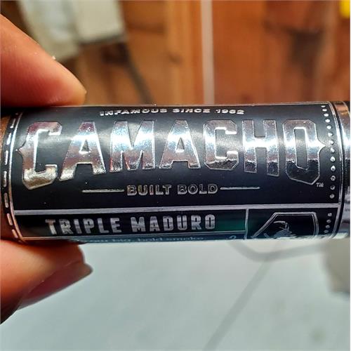 Camacho Triple Maduro Gordo 6  * 60