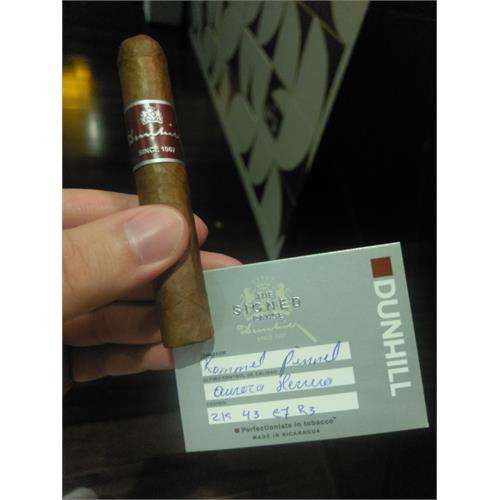 Dunhill Signed Range Corona 5 1/2 * 42