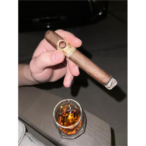 Padron 1964 Anniversary Exclusivo Natural 5 1/2 * 50