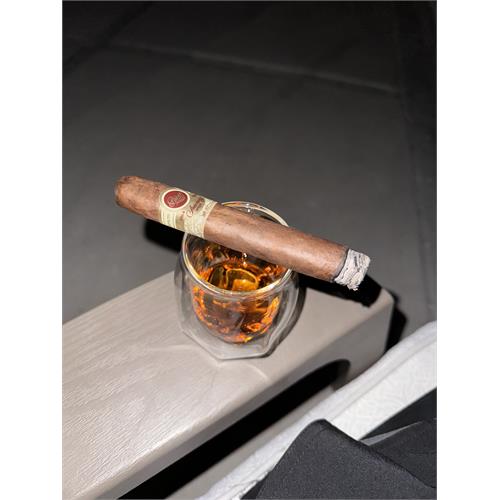 Padron 1964 Anniversary Exclusivo Natural 5 1/2 * 50