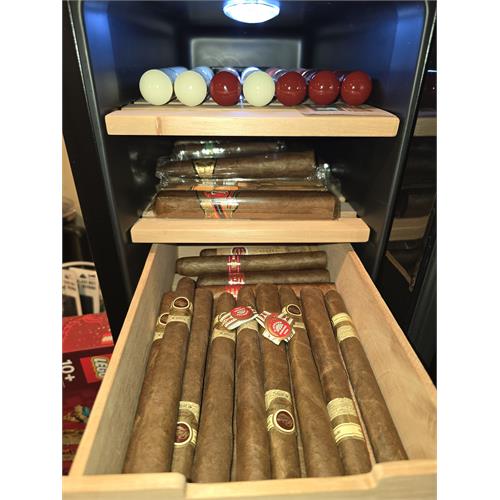 Padron 1964 Anniversary Pyramide Natural 6 7/8 * 52