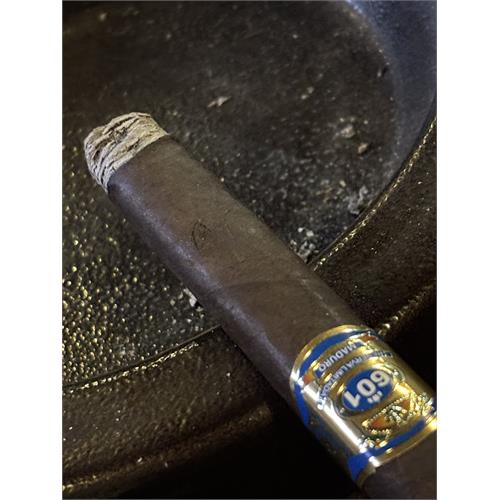 601 Maduro Box Press Torpedo 6 1/8 * 52