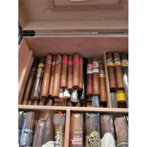 601 Maduro Box Press Toro 6 1/4 * 54