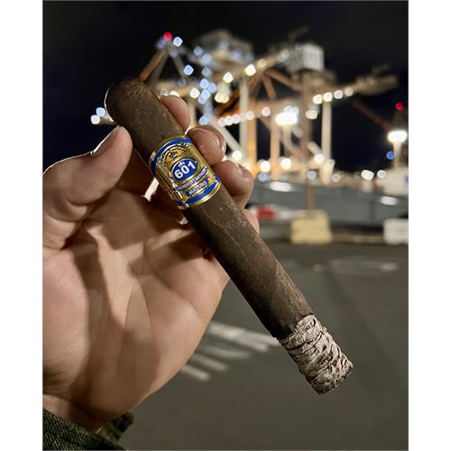 601 Maduro Box Press Toro 6 1/4 * 54