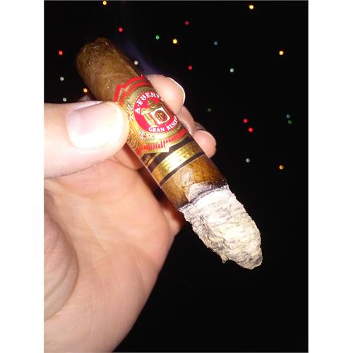 Arturo Fuente Hemingway Short Story Natural 4  * 49