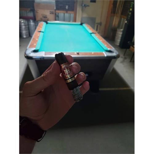 Arturo Fuente Hemingway Short Story Natural 4  * 49